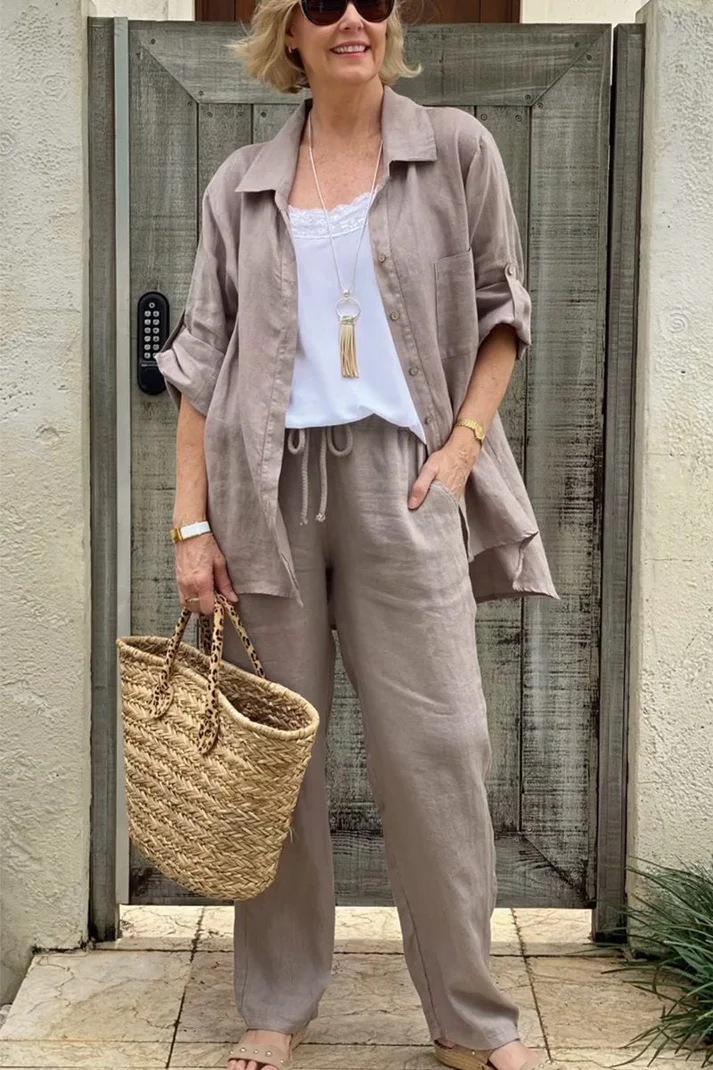 Leisure City Lady Shirt Outfit - Image 4